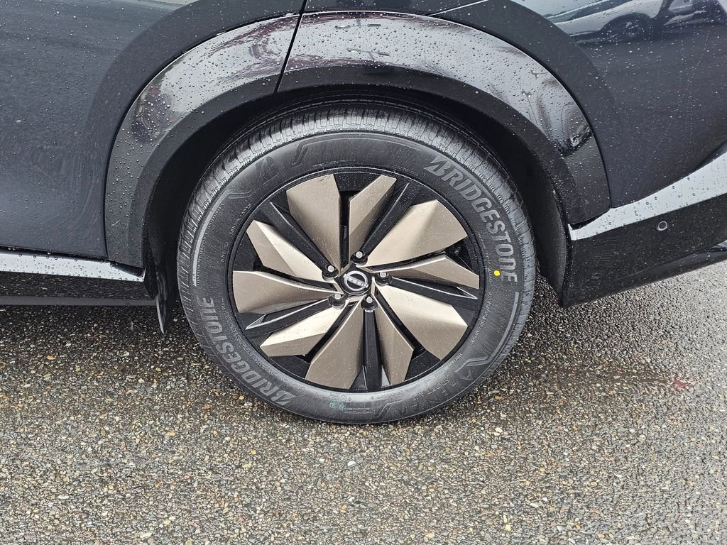 Certified 2023 Nissan Ariya FWD image 9