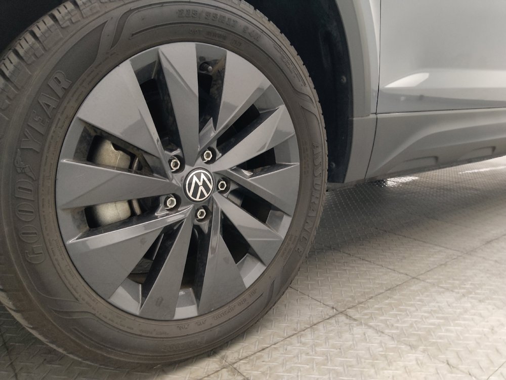 Used 2023 Volkswagen Taos S FWD image 31