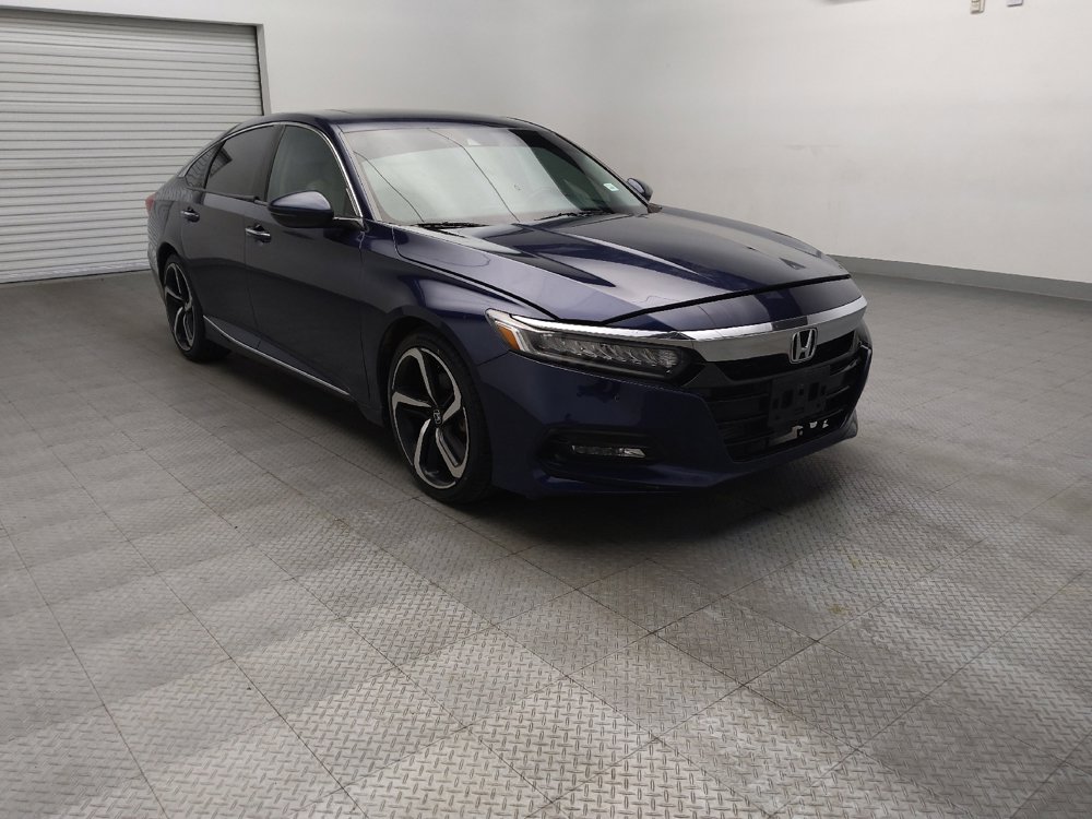 Used 2018 Honda Accord Touring image 13
