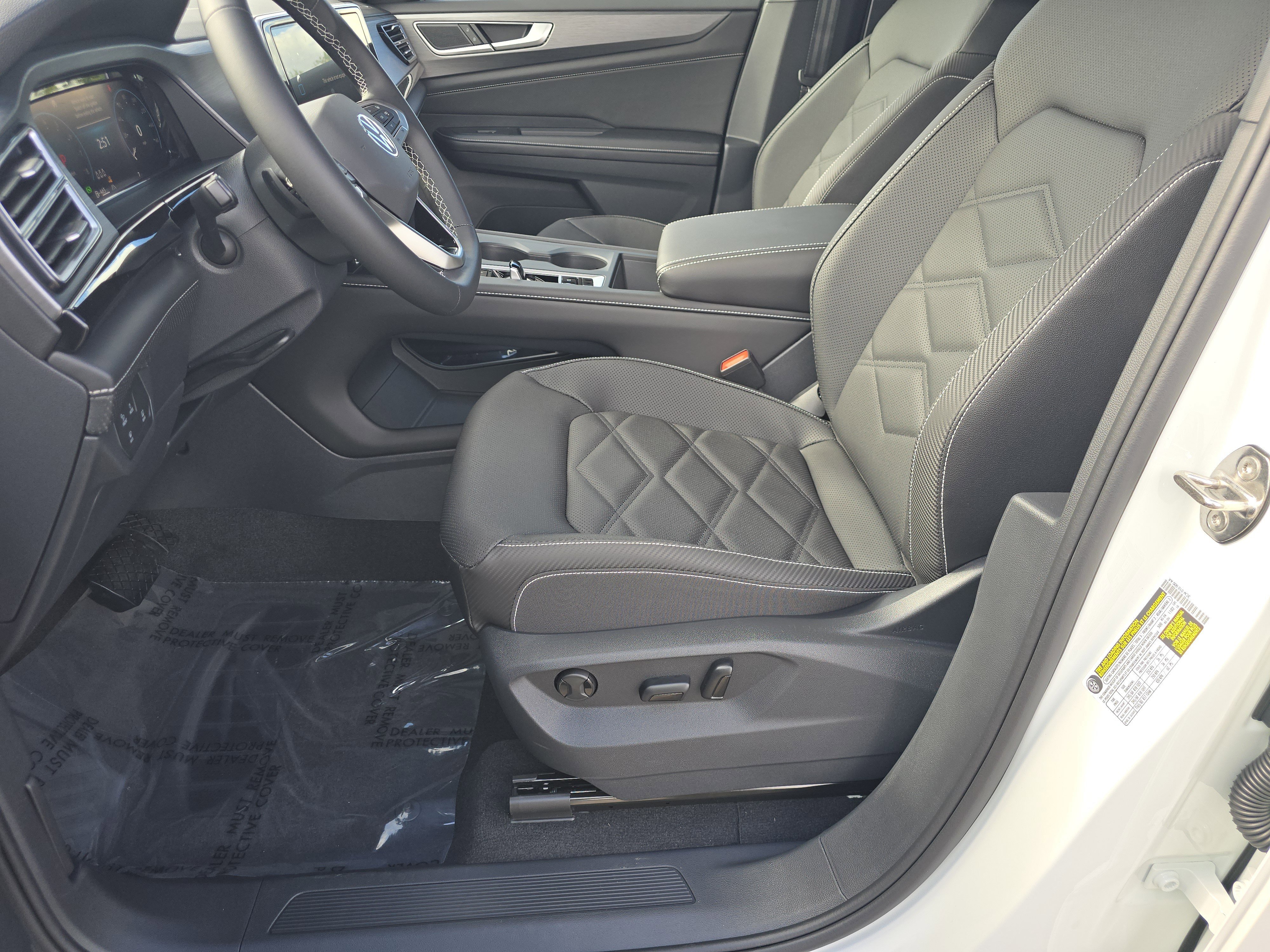 New 2026 Volkswagen Atlas Cross Sport SE image 16