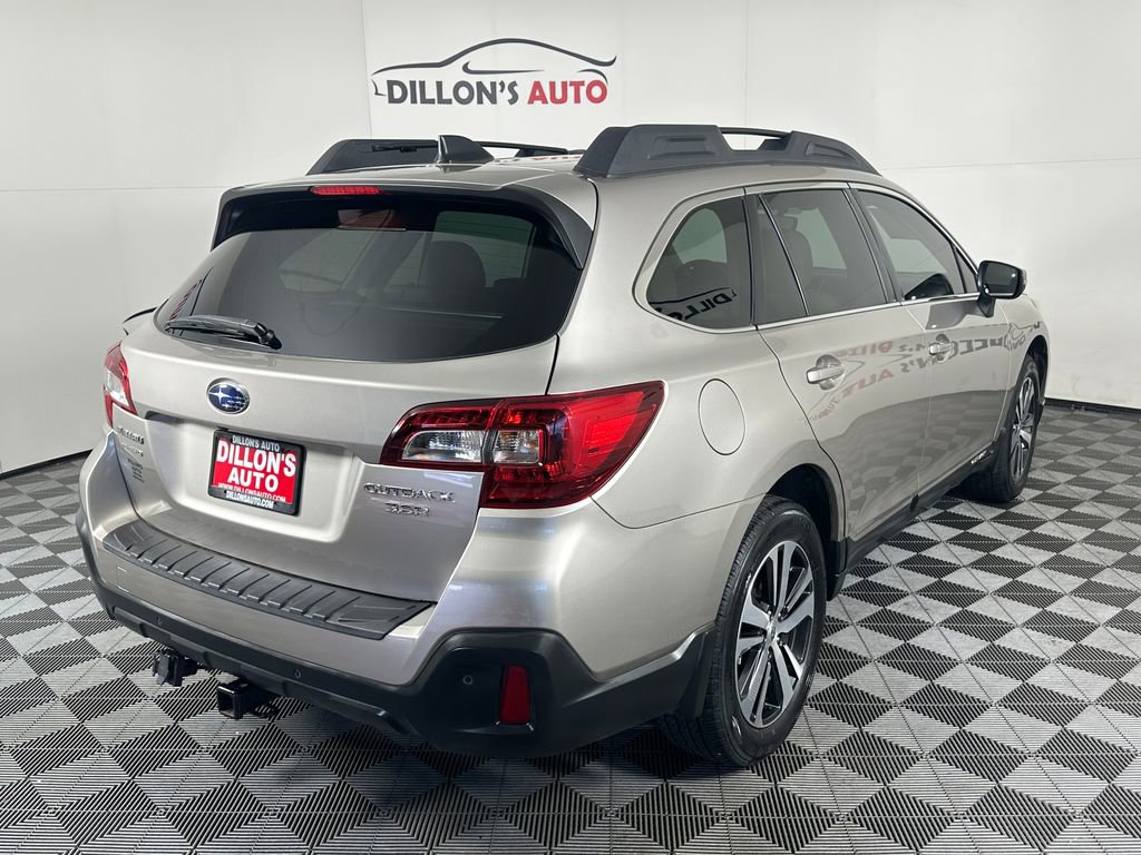 Used 2018 Subaru Outback 3.6R Limited image 8