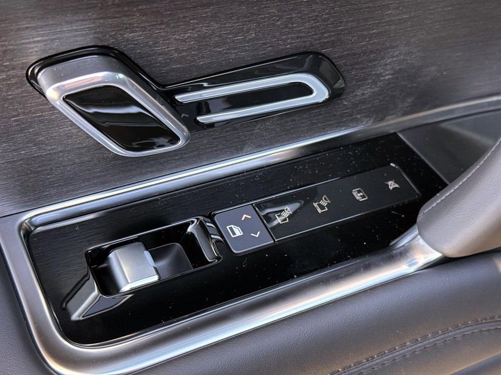New 2026 Land Rover Range Rover SE AWD/4WD image 11