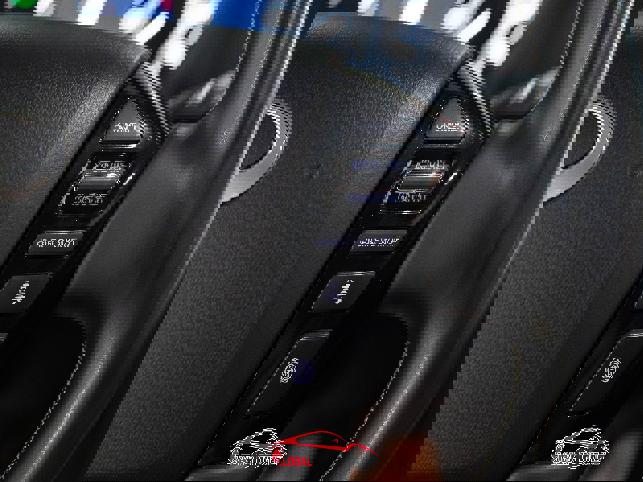 Used 2021 INFINITI QX80 Premium Select w/ All-Season Package image 27