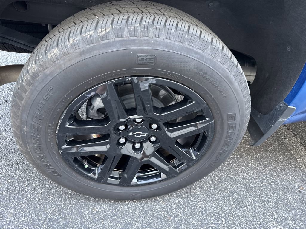 Used 2024 Chevrolet Silverado 1500 Custom w/ LPO, Dark Essentials Package image 18