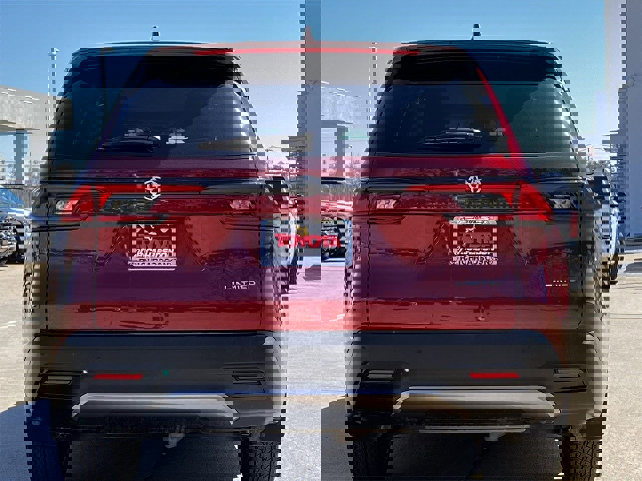 Used 2025 Toyota Grand Highlander FWD image 5