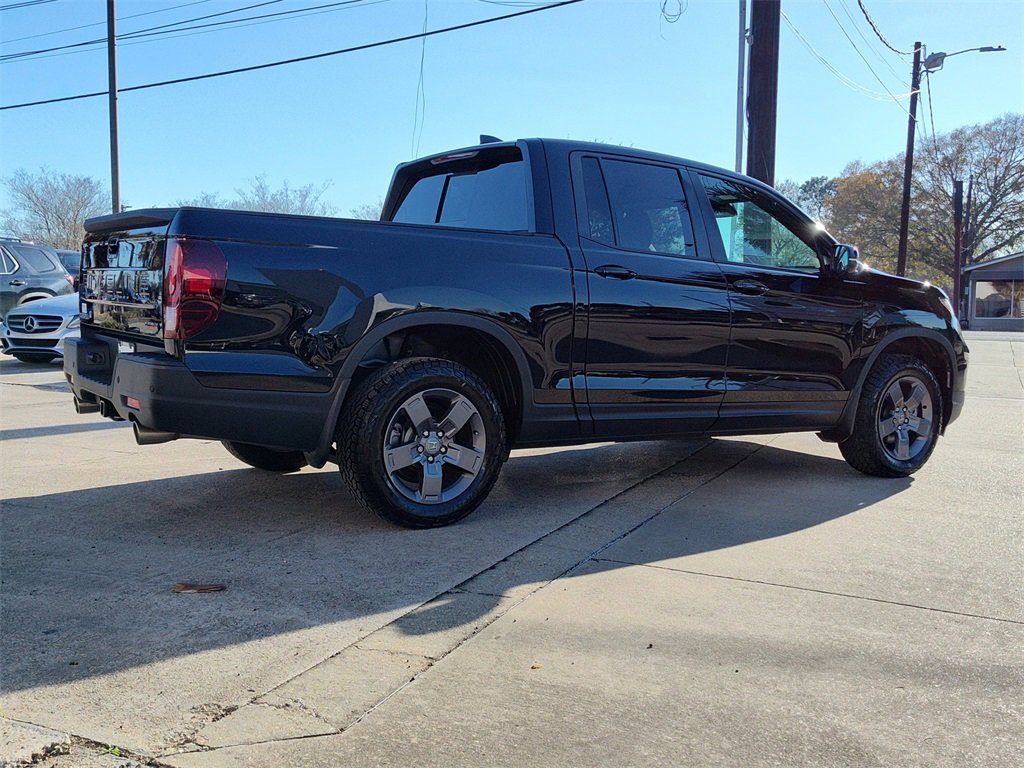 Certified 2024 Honda Ridgeline TrailSport image 9