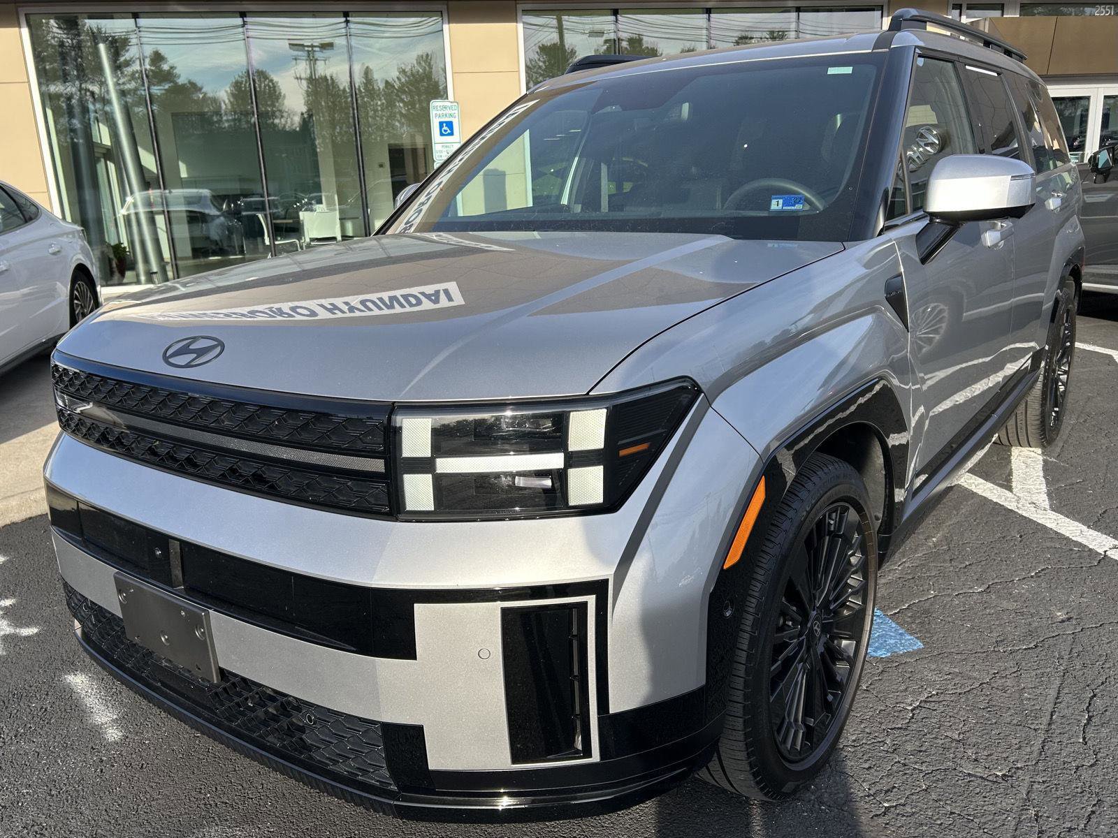 Certified 2024 Hyundai Santa Fe Calligraphy image 2