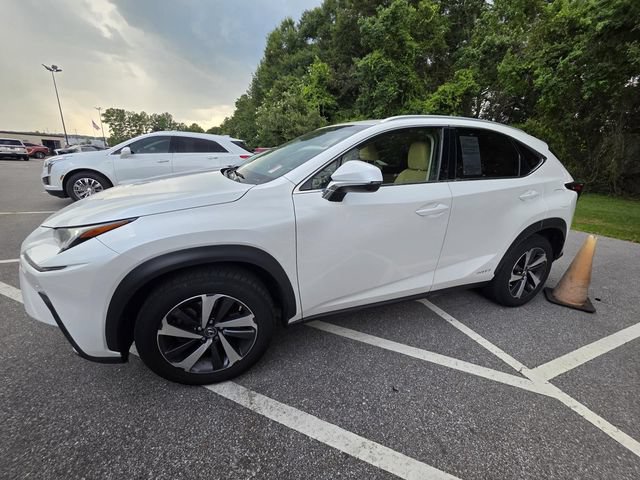 Used 2018 Lexus NX 300h AWD w/ Premium Package image 3