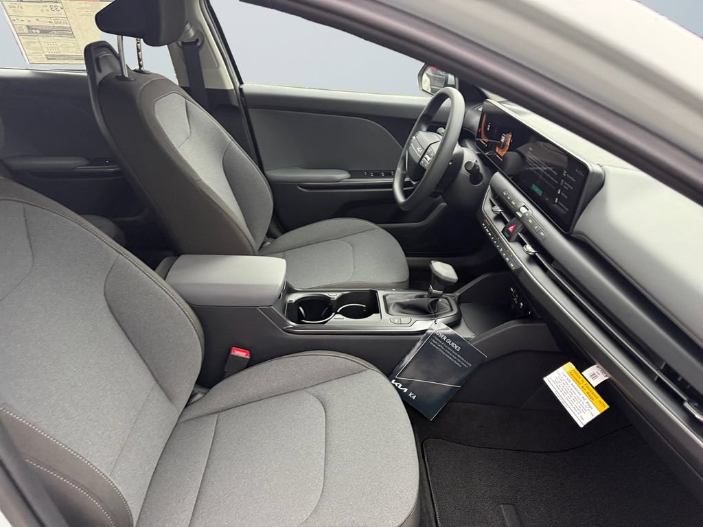 New 2026 Kia K4 FWD image 15