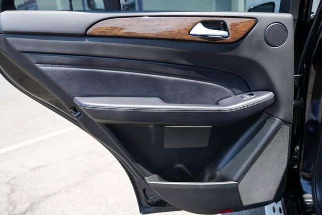 Used 2014 Mercedes-Benz ML 350 BlueTEC 4MATIC image 32