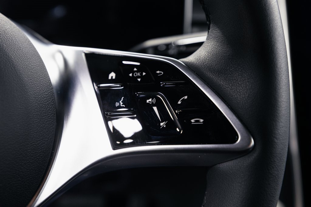 Certified 2025 Mercedes-Benz GLC 350e 4MATIC image 13