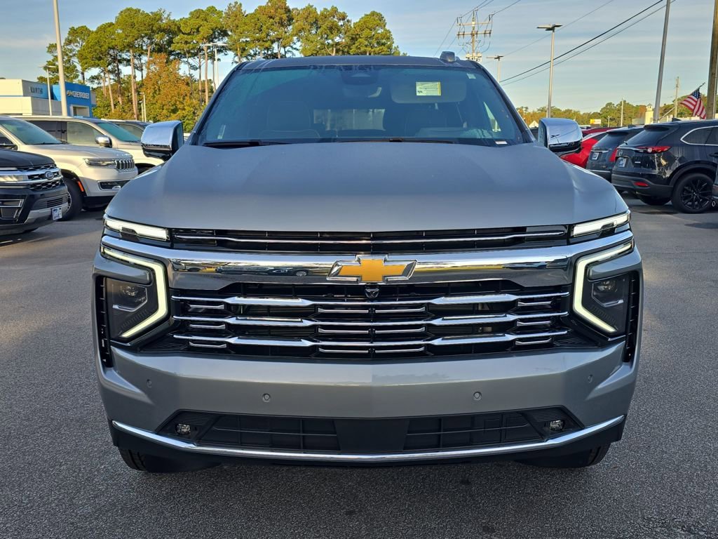New 2026 Chevrolet Suburban Premier image 8