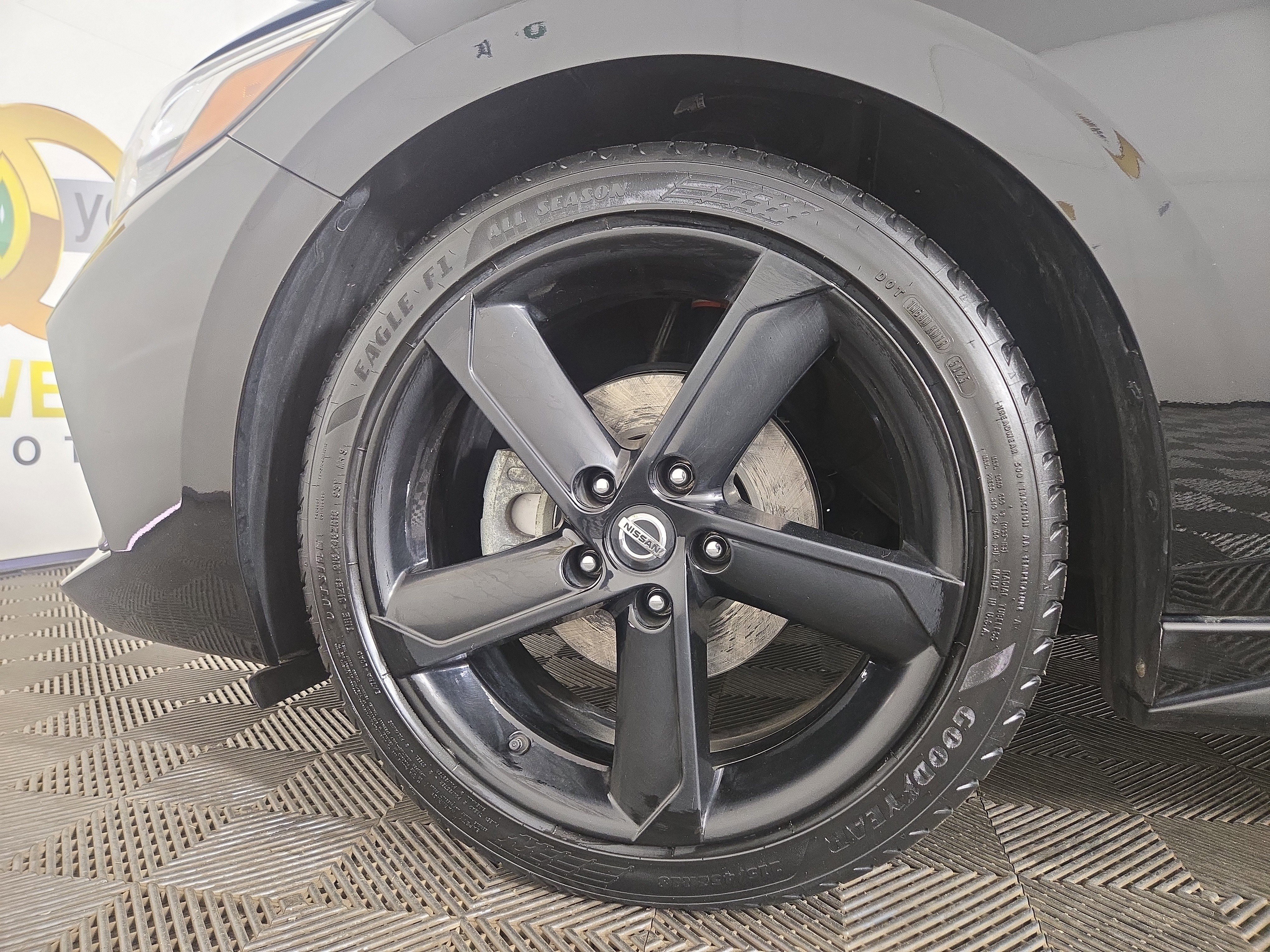 Used 2023 Nissan Sentra SR w/ Midnight Edition Package image 32