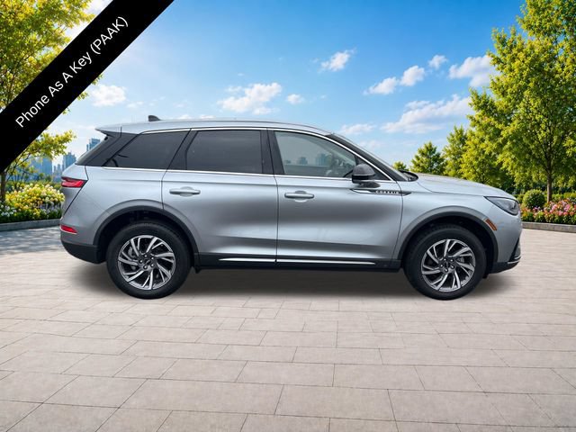 Certified 2023 Lincoln Corsair AWD w/ Equipment Group 101A image 9