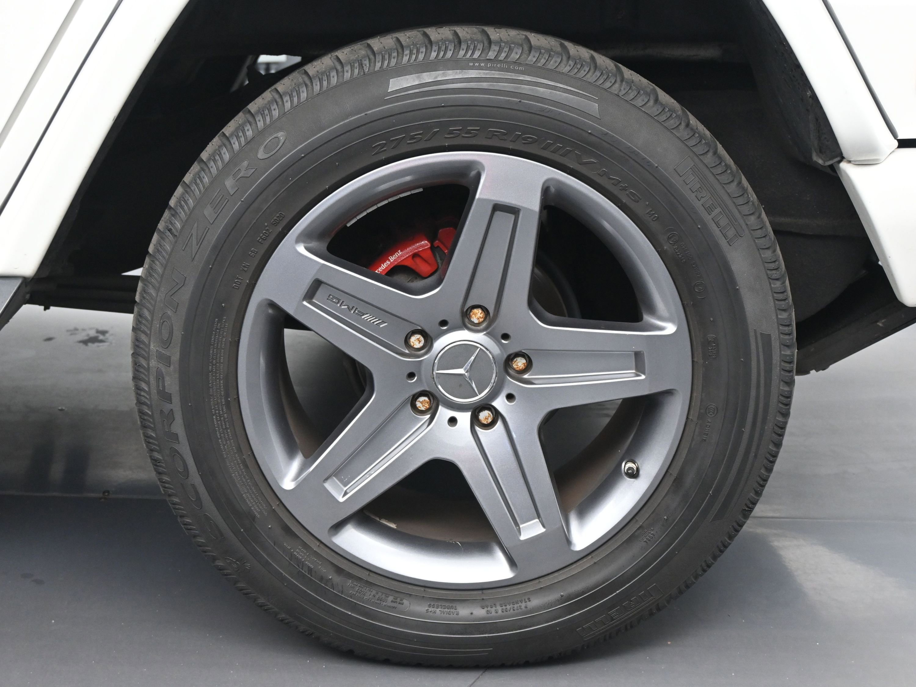 Used 2016 Mercedes-Benz G 550 image 24