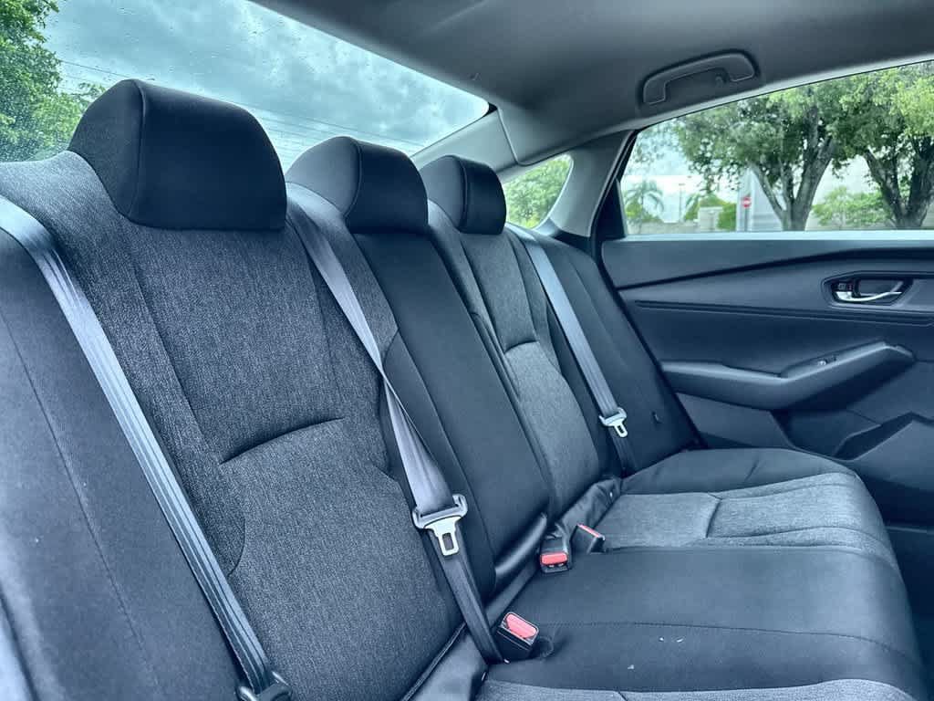 Used 2025 Honda Accord LX image 26