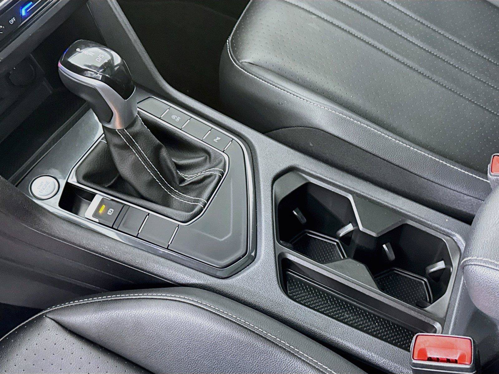 Certified 2023 Volkswagen Tiguan SE R-Line FWD image 16