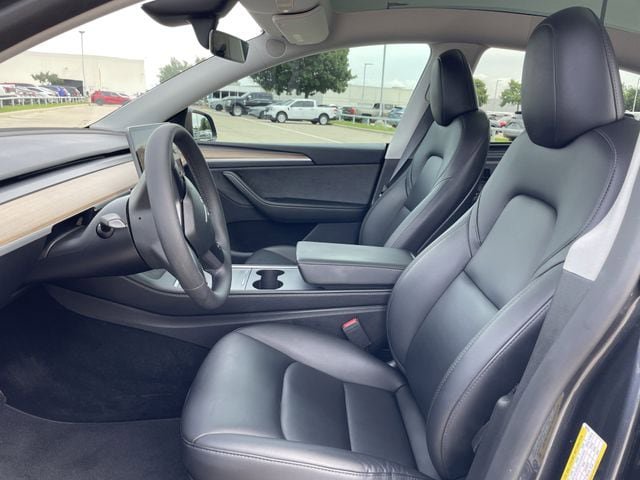 Used 2024 Tesla Model Y Long Range AWD/4WD image 21