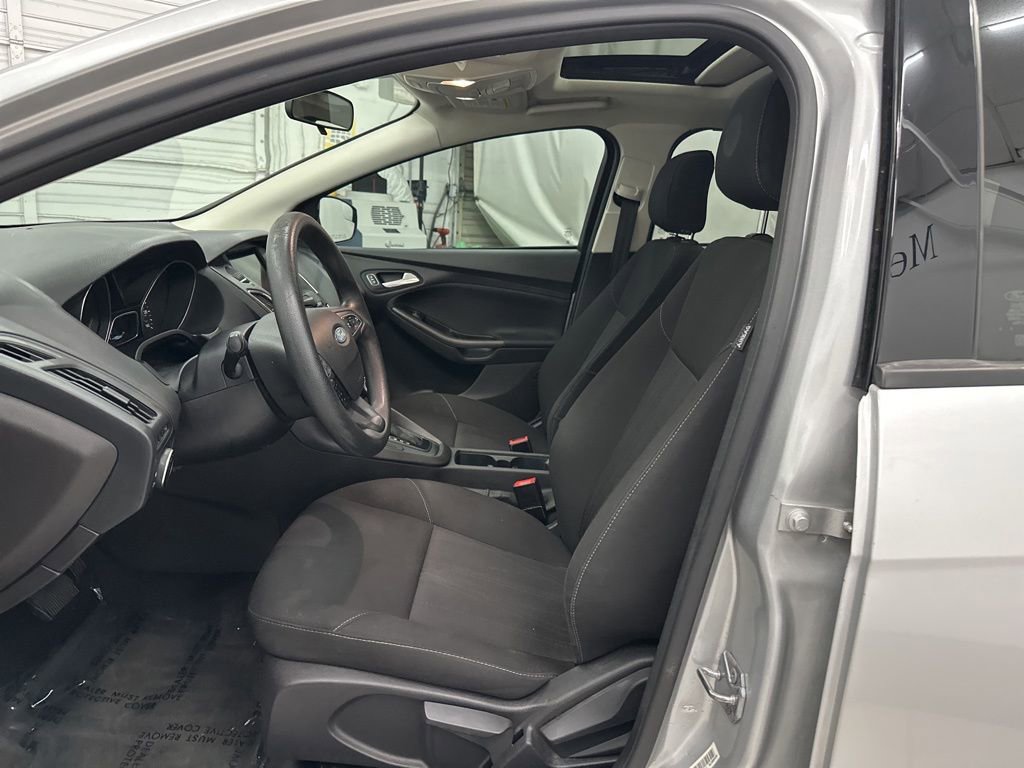 Used 2018 Ford Focus SEL FWD image 16