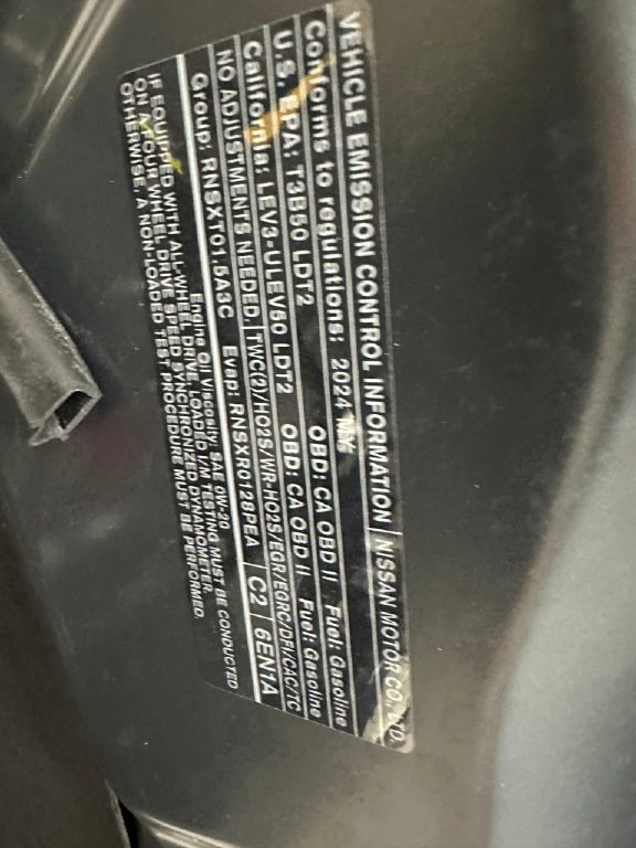 Used 2024 Nissan Rogue SV AWD/4WD image 37