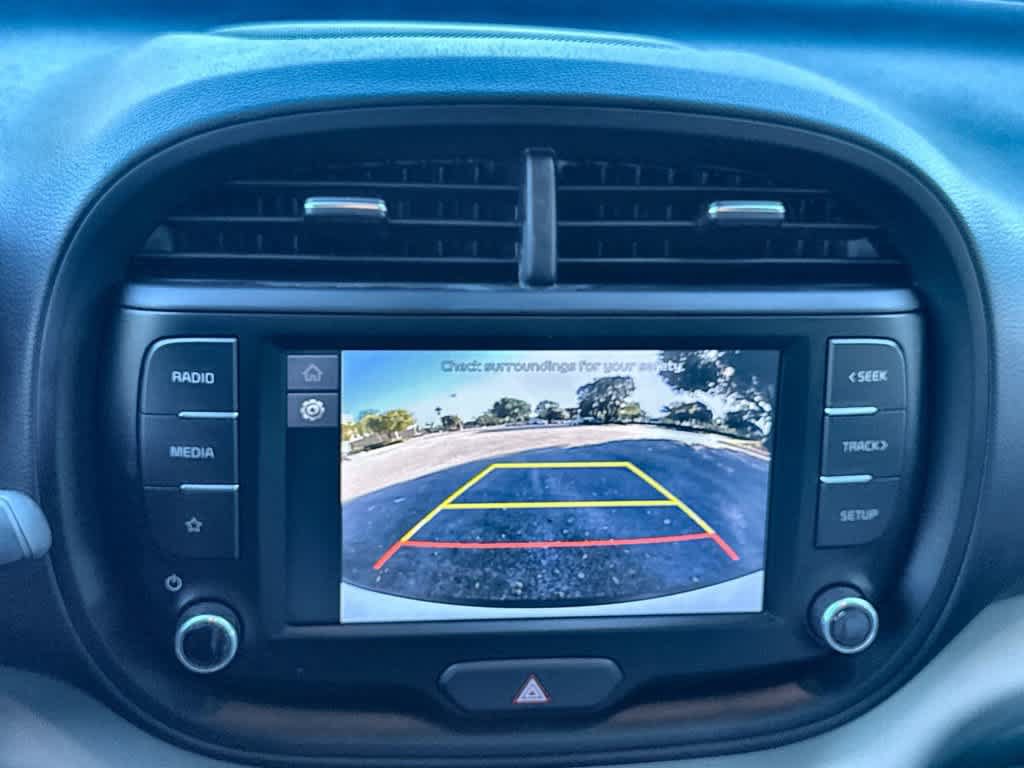 Used 2023 Kia Soul LX w/ Option Group 015 FWD image 19