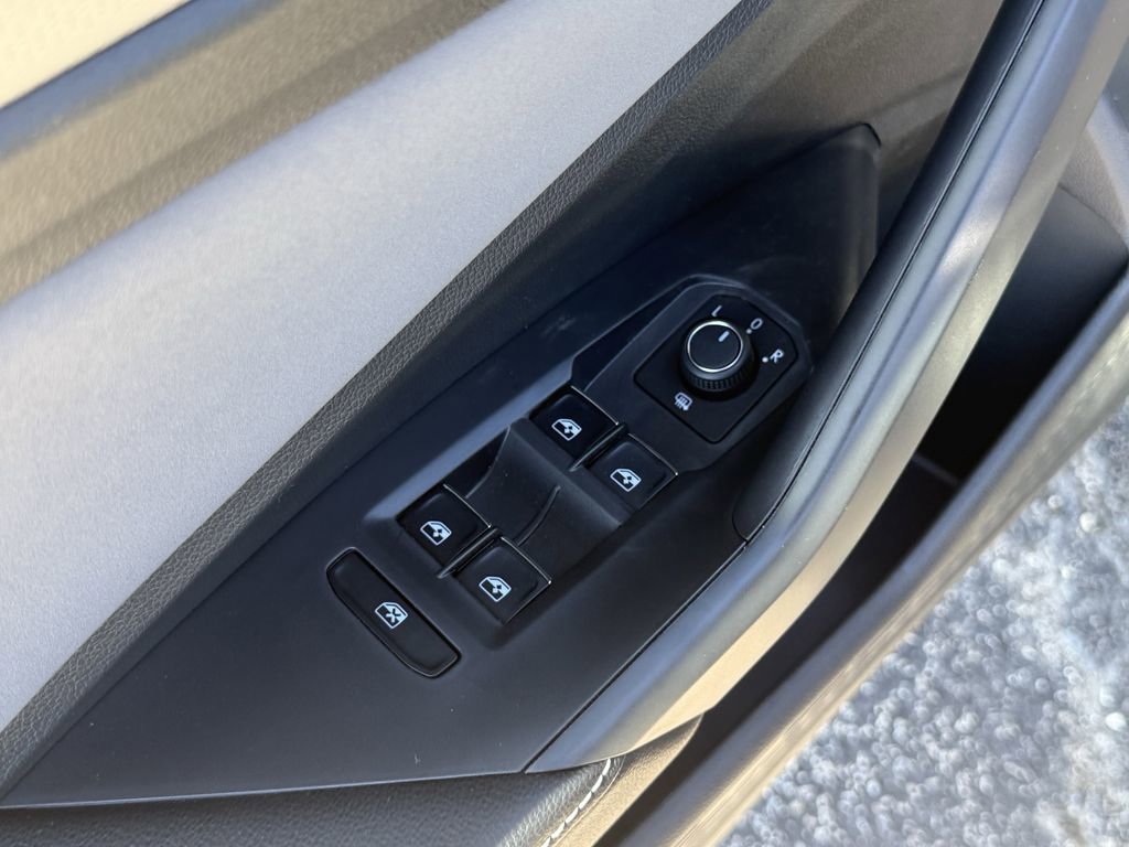 New 2026 Volkswagen Jetta SE image 11