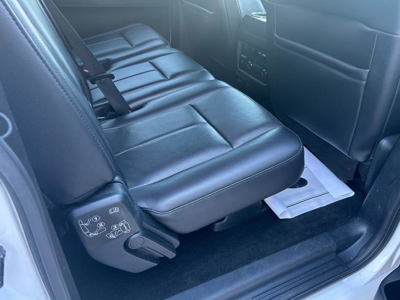 Used 2017 Ford Expedition EL Limited image 11