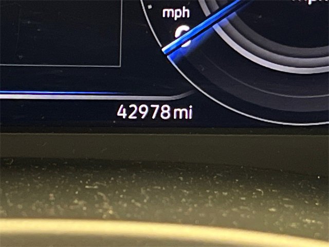 Certified 2023 Volkswagen Atlas Cross Sport SE image 24