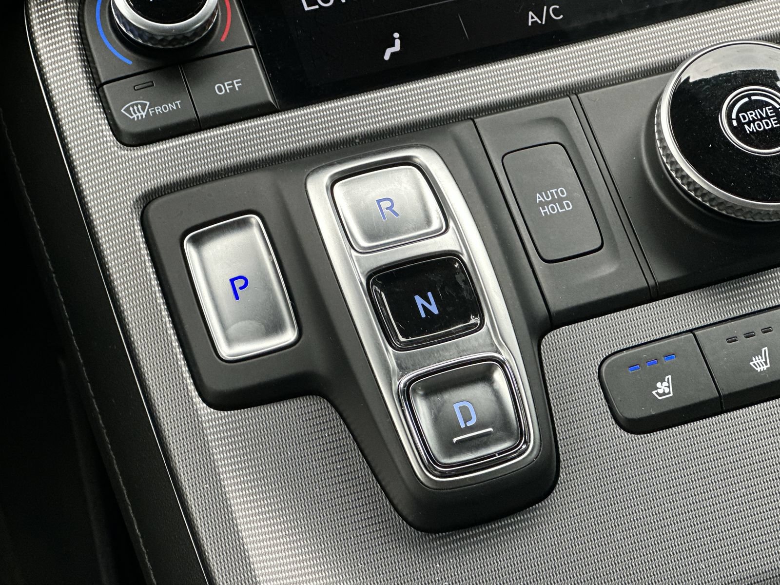 Used 2024 Hyundai Palisade Calligraphy FWD image 30