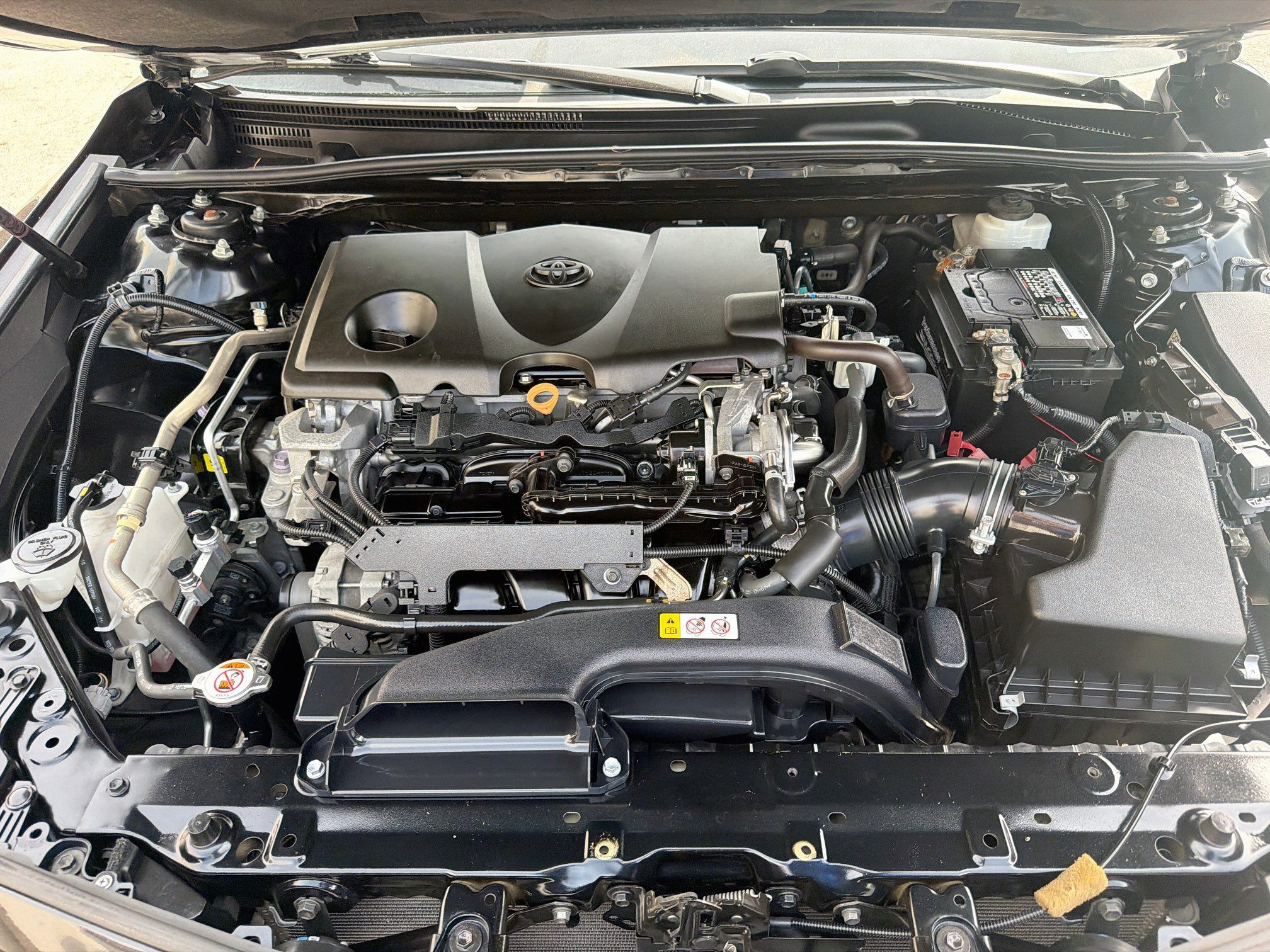 Used 2019 Toyota Camry SE FWD image 32