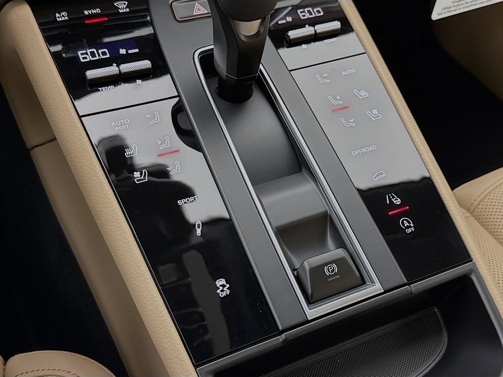 New 2026 Porsche Macan S AWD/4WD image 22