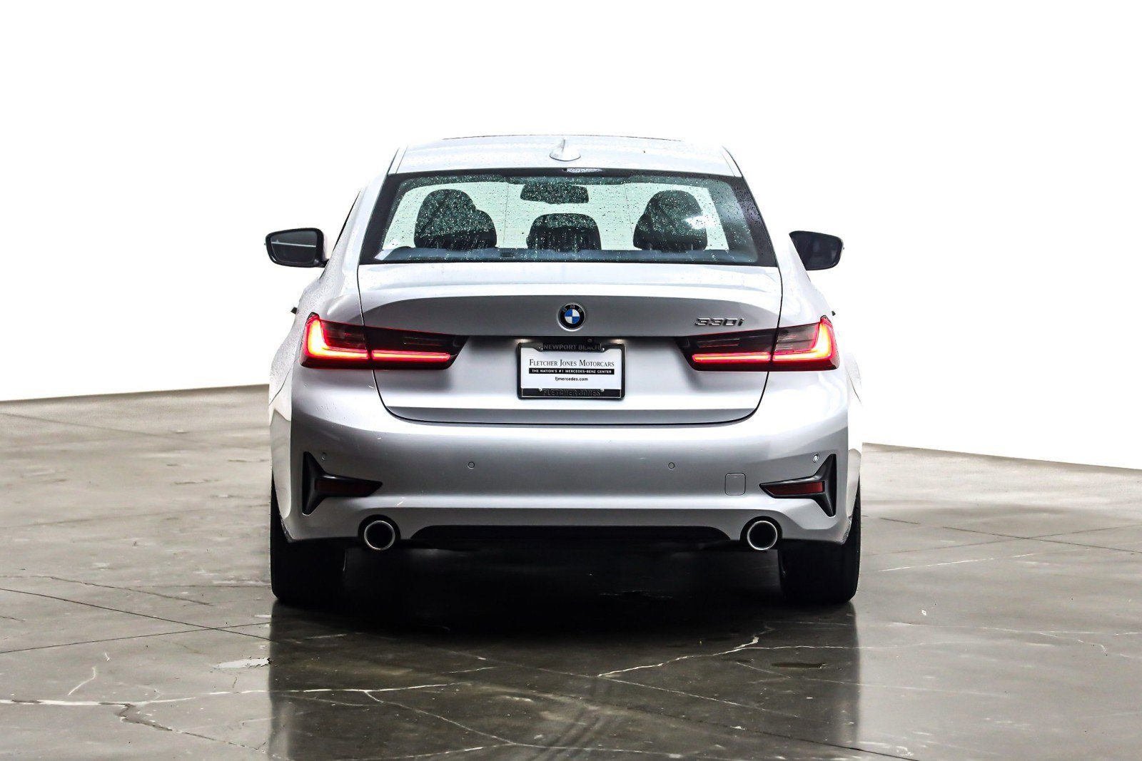 Used 2019 BMW 330i Sedan w/ Convenience Package image 3