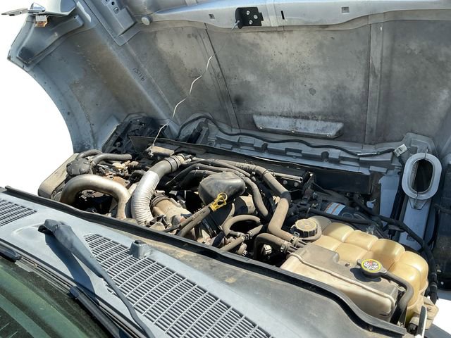 Used 2016 Ford F750 2WD Regular Cab Super Duty image 20