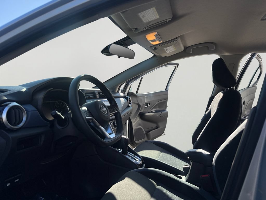 Used 2024 Nissan Versa SV w/ Trunk Package FWD image 9