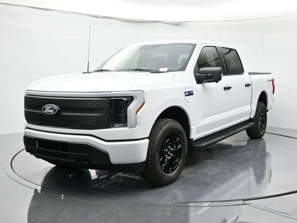 New 2025 Ford F150 Lightning XLT image 1