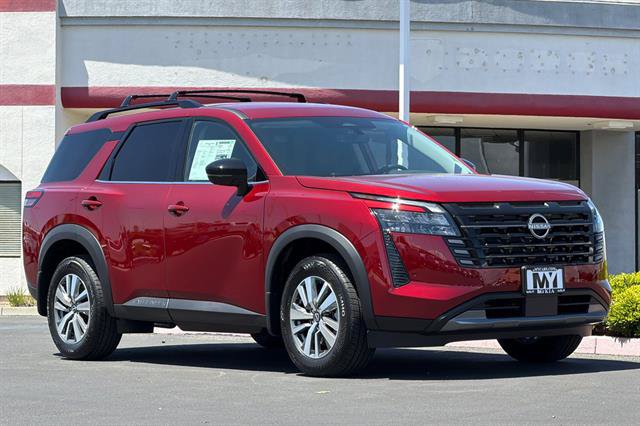 New 2026 Nissan Pathfinder SL w/ Cargo Package FWD image 2
