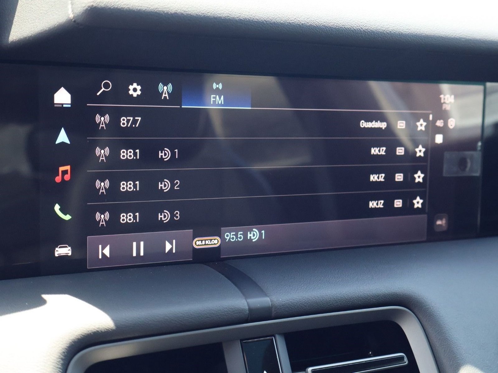 New 2026 Porsche Taycan AWD/4WD image 17