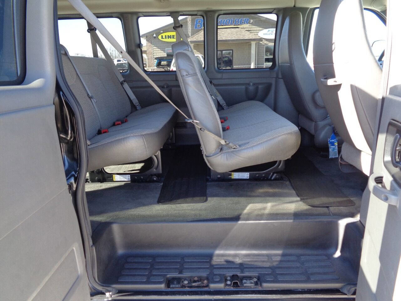 Used 2013 Chevrolet Express 1500 LT w/ LT Preferred Equipment Group image 33