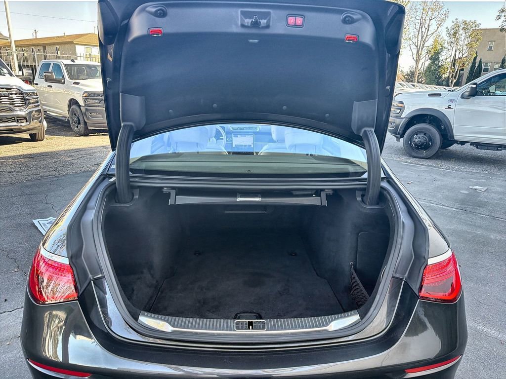 Used 2023 Mercedes-Benz S 500 4MATIC image 21