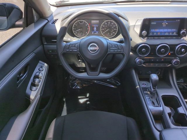 Used 2025 Nissan Sentra S FWD image 15