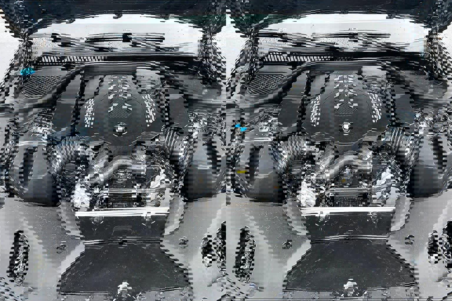 Used 2020 BMW M550i xDrive image 13