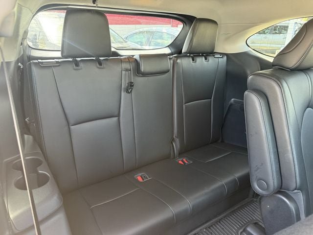 Used 2023 Toyota Highlander Limited FWD image 34