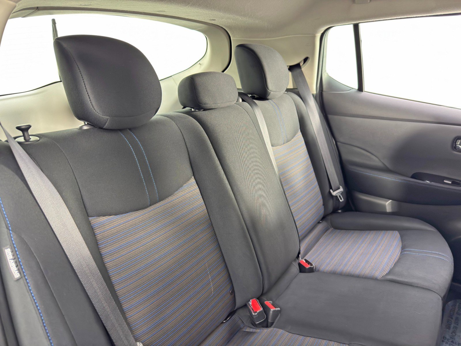 Used 2022 Nissan Leaf SV Plus image 34