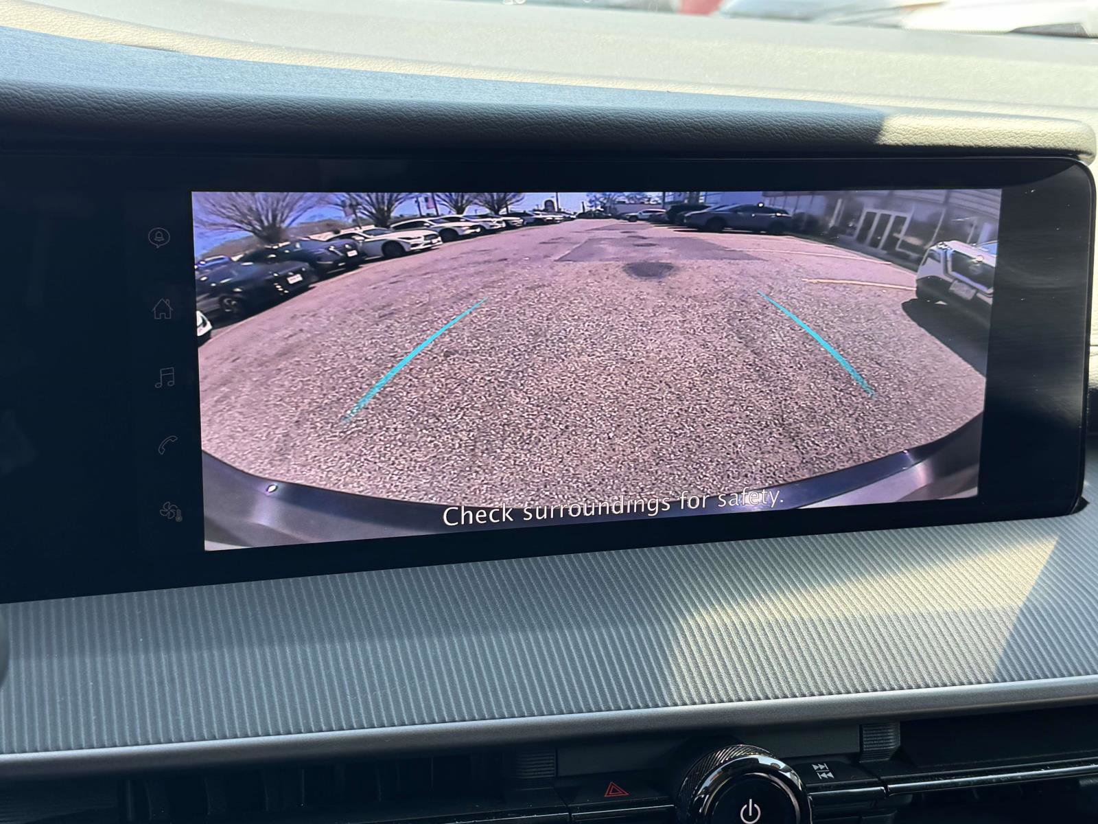 Certified 2025 Nissan Murano SV AWD/4WD image 24