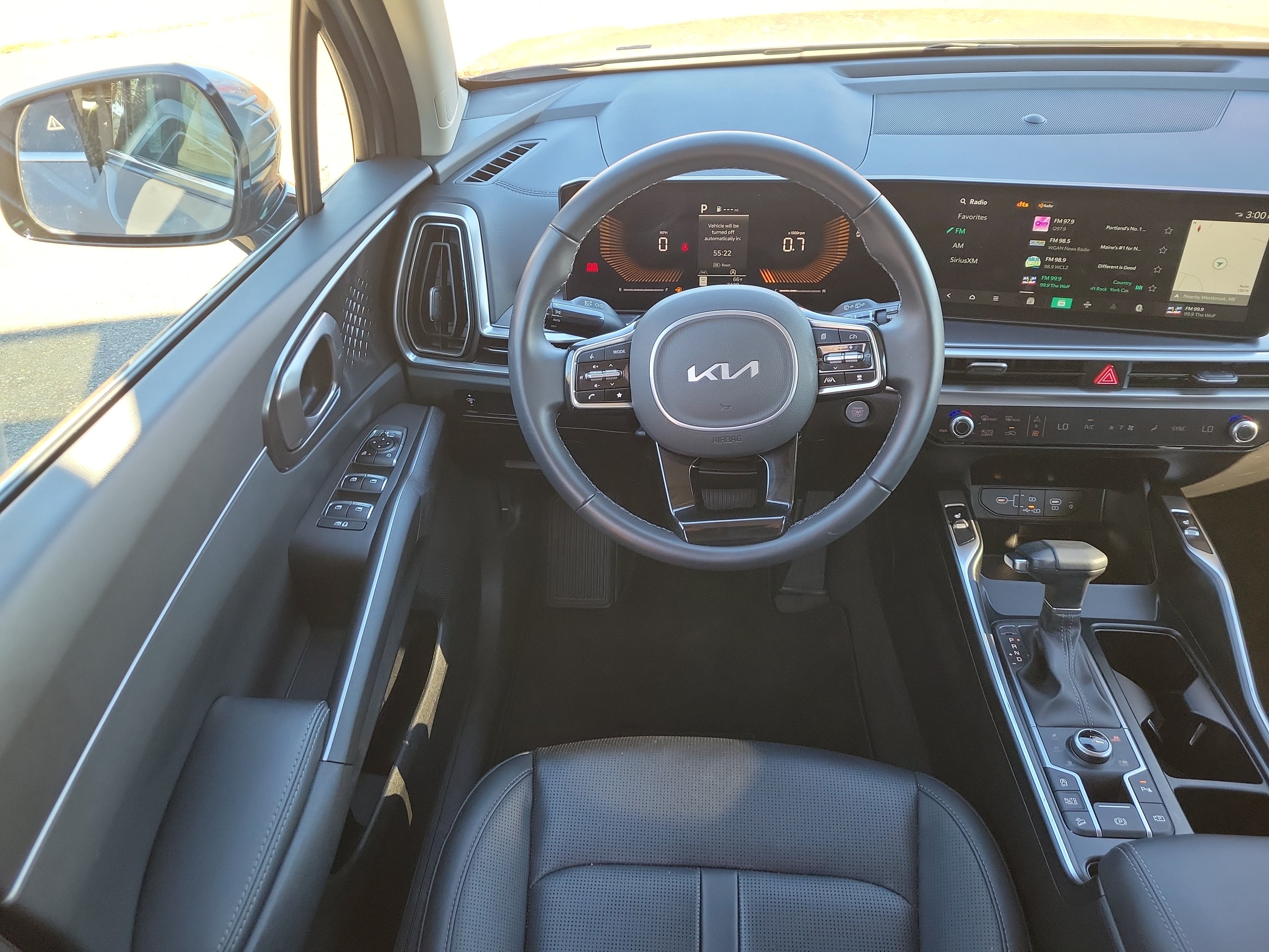 Used 2025 Kia Sorento S AWD/4WD image 20