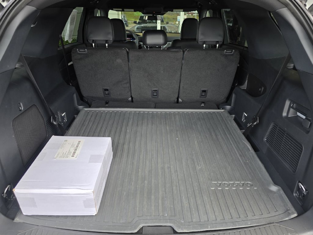 Used 2026 Ford Explorer ST-Line RWD image 12