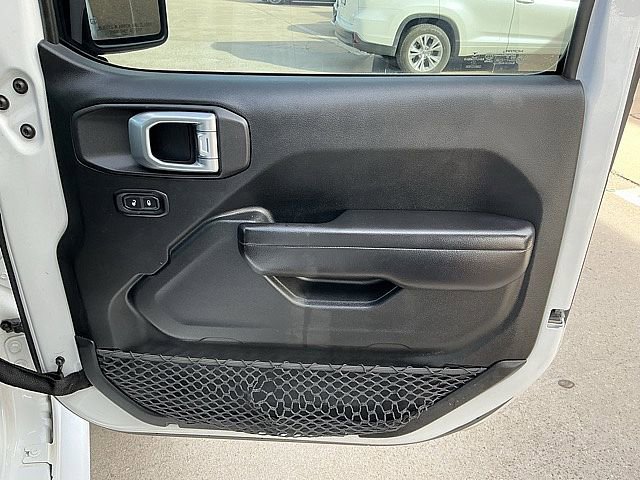 Used 2018 Jeep Wrangler Unlimited Sport S image 10