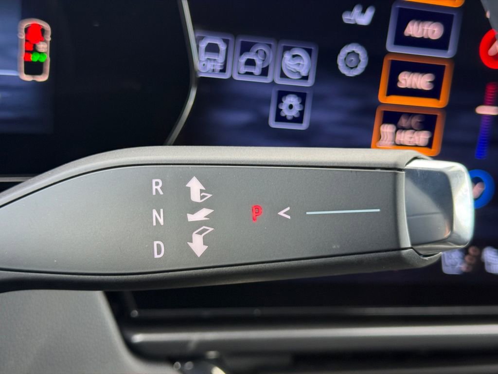 New 2026 Chevrolet Equinox EV RS image 19