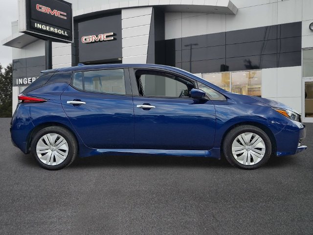 Used 2025 Nissan Leaf S FWD image 26