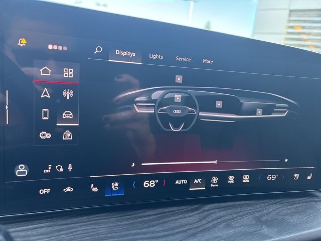 New 2025 Audi Q5 Prestige image 24